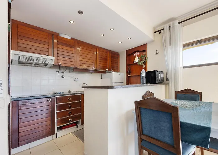 Apartament House Amendoeiras